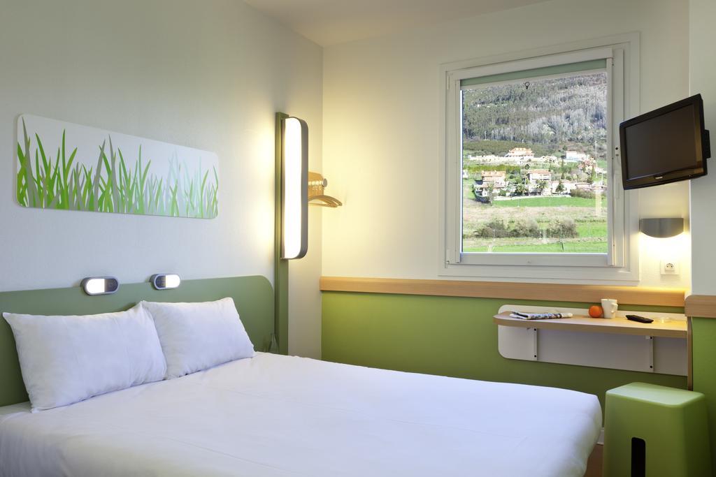 Ibis Budget Madrid Alcala De Henares La Dehesa Экстерьер фото