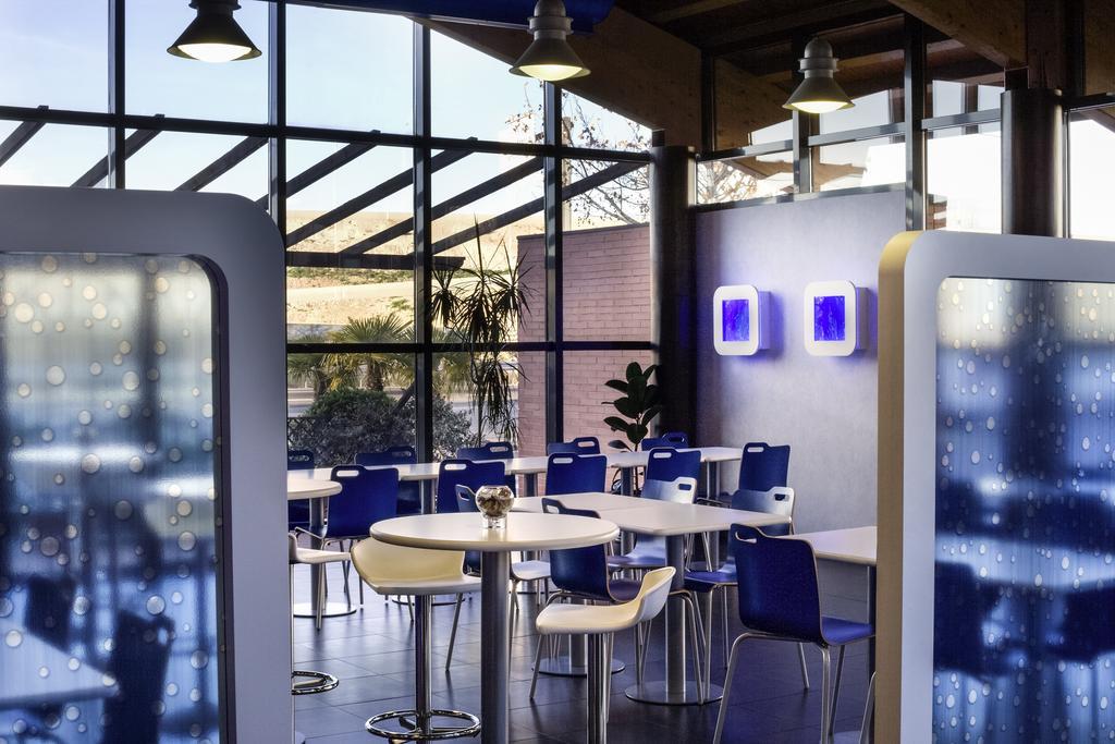 Ibis Budget Madrid Alcala De Henares La Dehesa Экстерьер фото